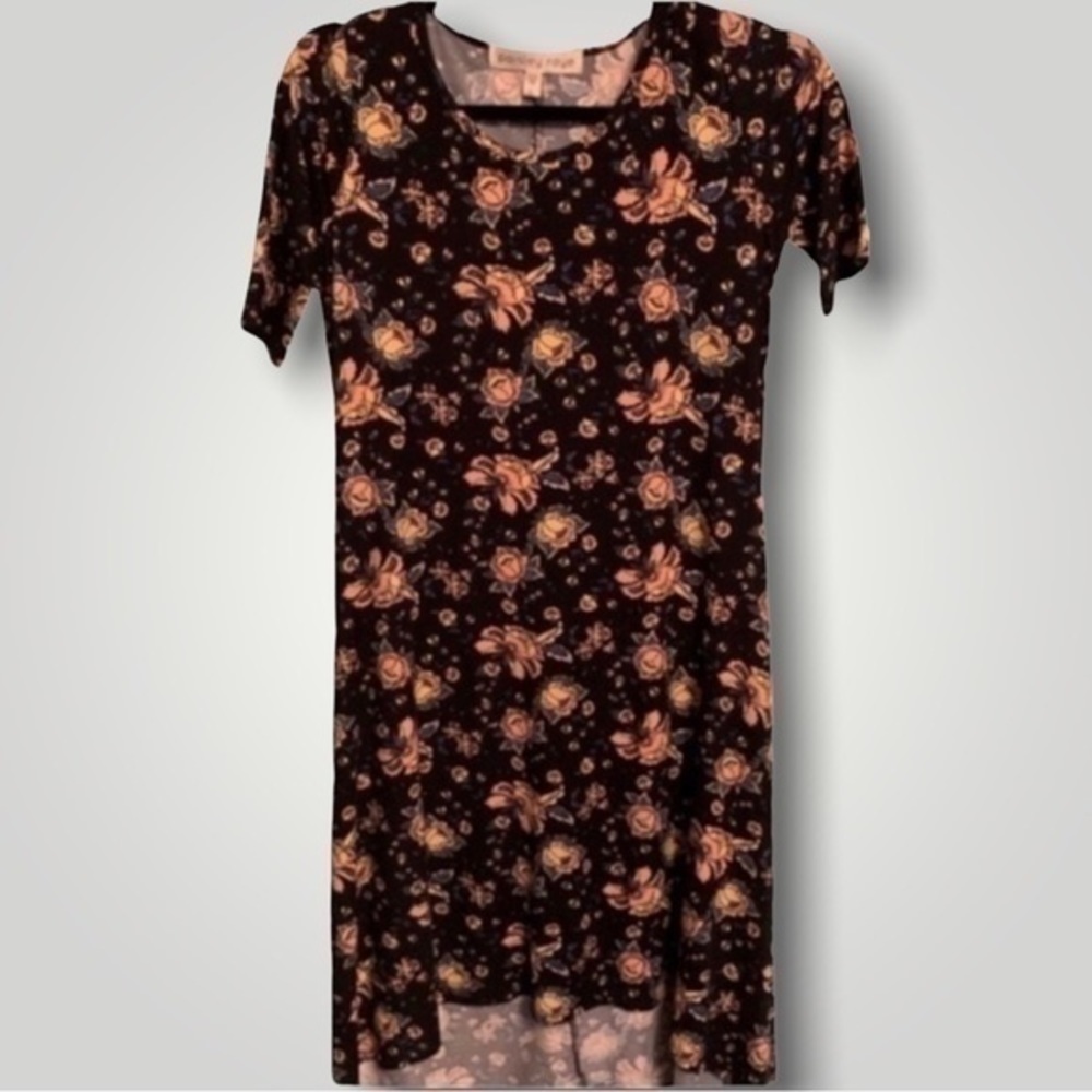 Paisley Raye Daffodil Hi-Low T-Shirt Dress - Picture 3 of 6